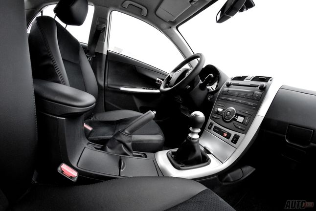 Toyota Corolla 2,0 D4D Prestige - test Autokult