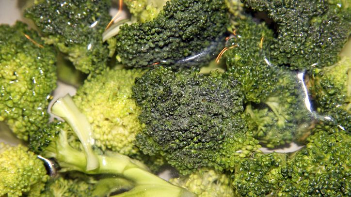 Popularne zielone warzywo. Nie uwierzysz, co może kryć się w środku