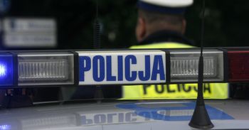 Warszawa: Szokująca czołowa kolizja. 88-letni kierowca jechał pod prąd