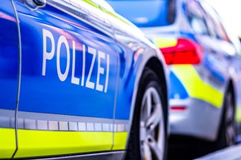 33-letnia Polka uderzyła w budynek. Potem opluła ratowniczkę