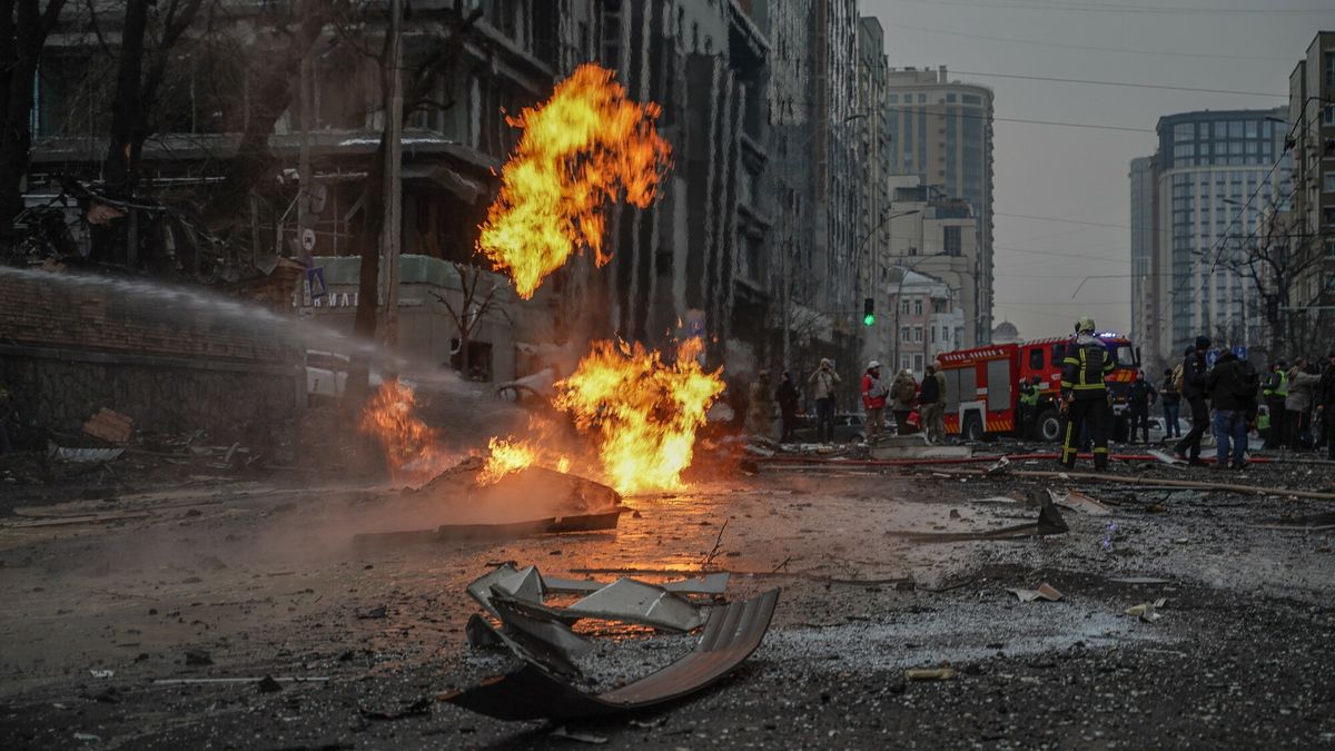 Rosyjski atak rakietowy na Kijów