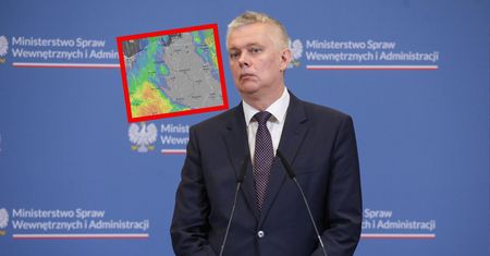 Ulewy nadciągają. Siemoniak uspokaja