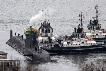 Irańczyk i Rumunka oskarżeni. Incydent w brytyjskiej bazie