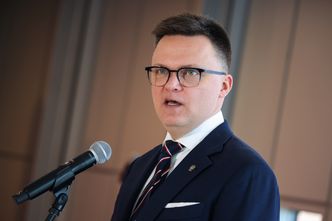 Różnica minimalna. Hołownia traci wizerunkowo. Oto najnowszy sondaż