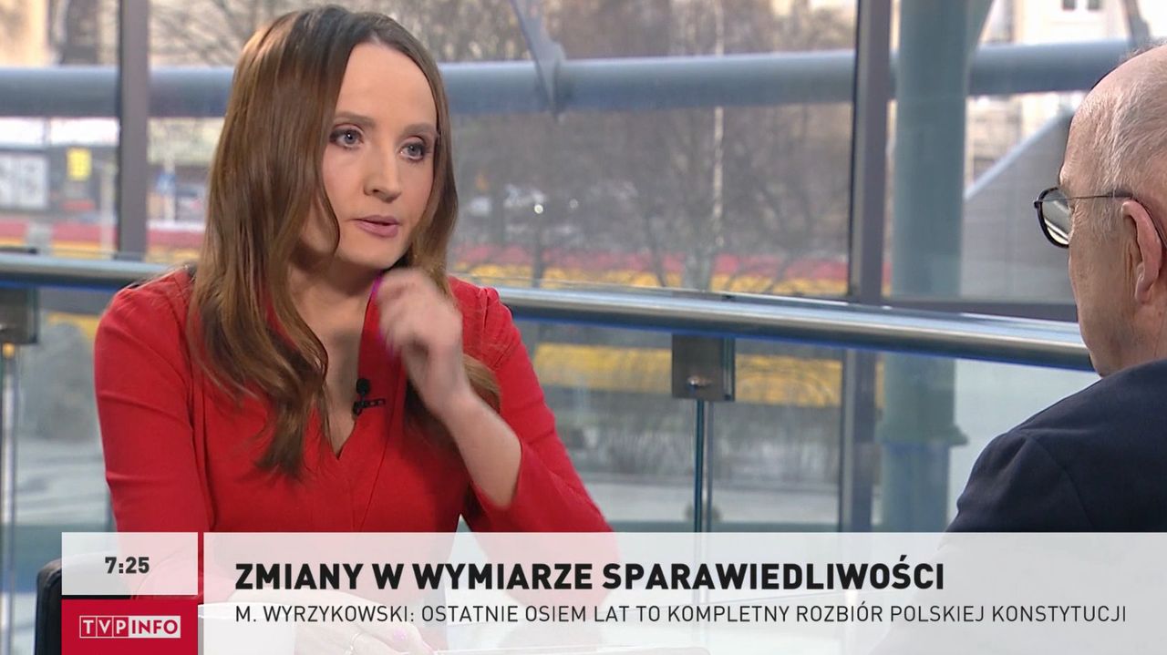 Podpis z błędem pojawił się w czwartkowym wydaniu programu TVP Info 