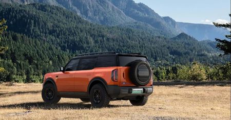 Ford Bronco New Energy - legenda stała się elektrykiem