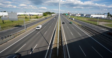 Poznań. Siatkówka na A2. Powodem zepsuty samochód