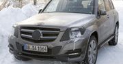 Mercedes-Benz GLK z minimalnym kamuflażem wyszpiegowany