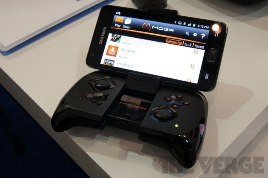 Power A Moga, czyli smartfon staje się konsolą do gier