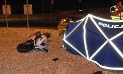Pijany jechał bez kasku. Pasażer w szpitalu, motocyklista nie żyje