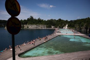Zakrzówek w Krakowie tuż przed sezonem plażowym. Kiedy oficjalne otwarcie kąpieliska?