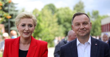 Walentynki 2021. Słynne polityczne pary