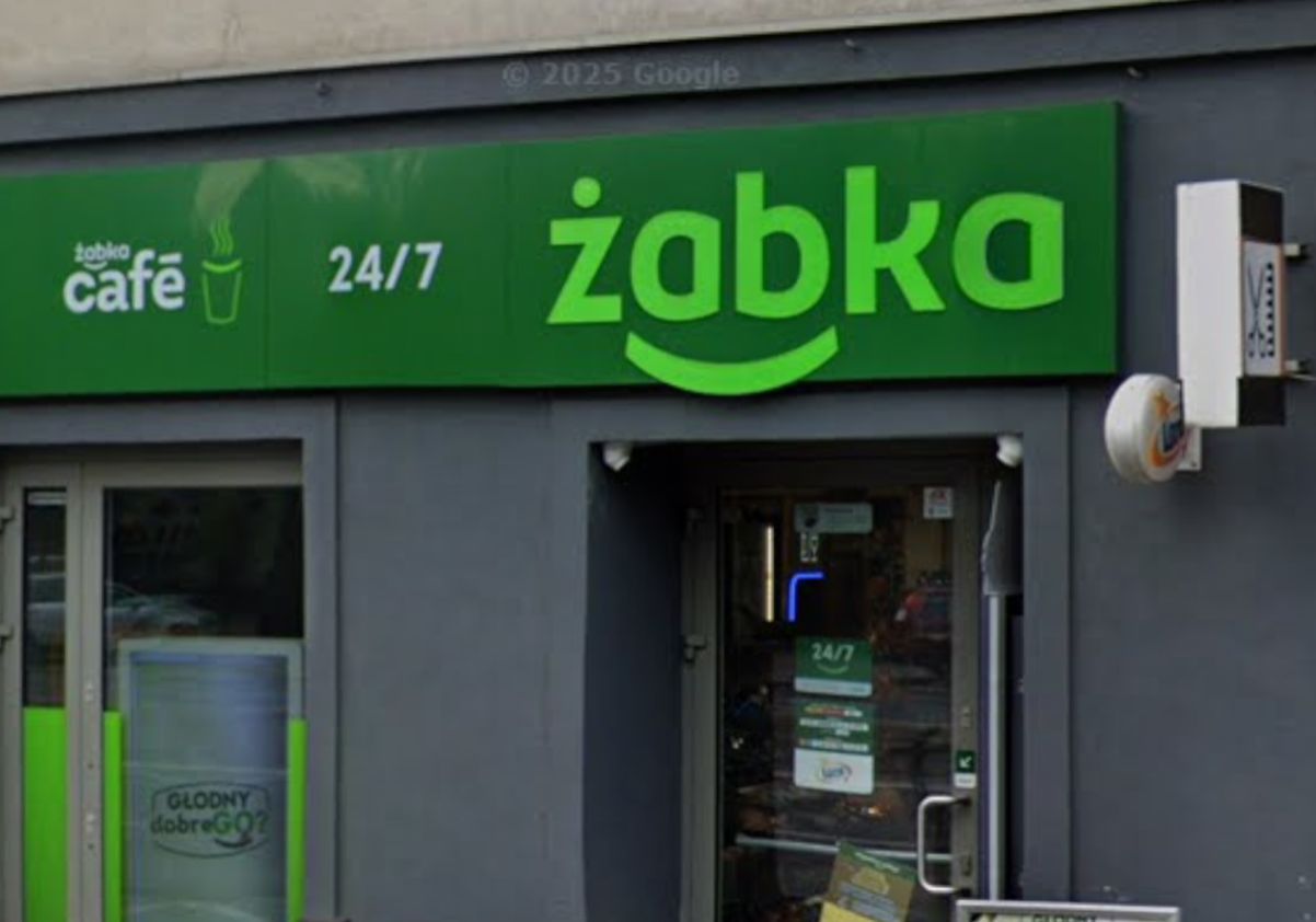 Pluszaki, kupony i nagrody za miliony. Ruszyła nowa akcja Żabki