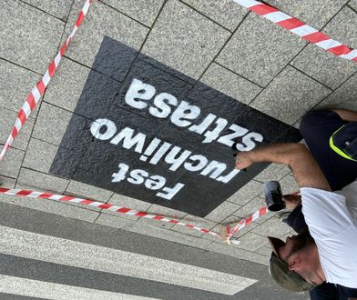 Chorzów. "Mobilniok abo życie". Ostrzegające napisy po śląsku na przejściach dla pieszych