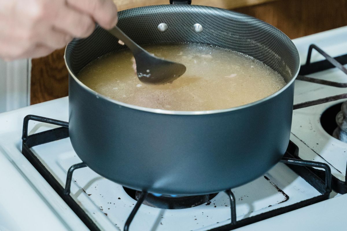 Zupa serwatczanka to awaryjny żurek