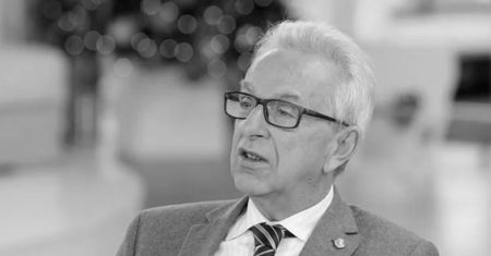 Zmarł prof. Zbigniew Lew-Starowicz. Smutną informację przekazała rodzina