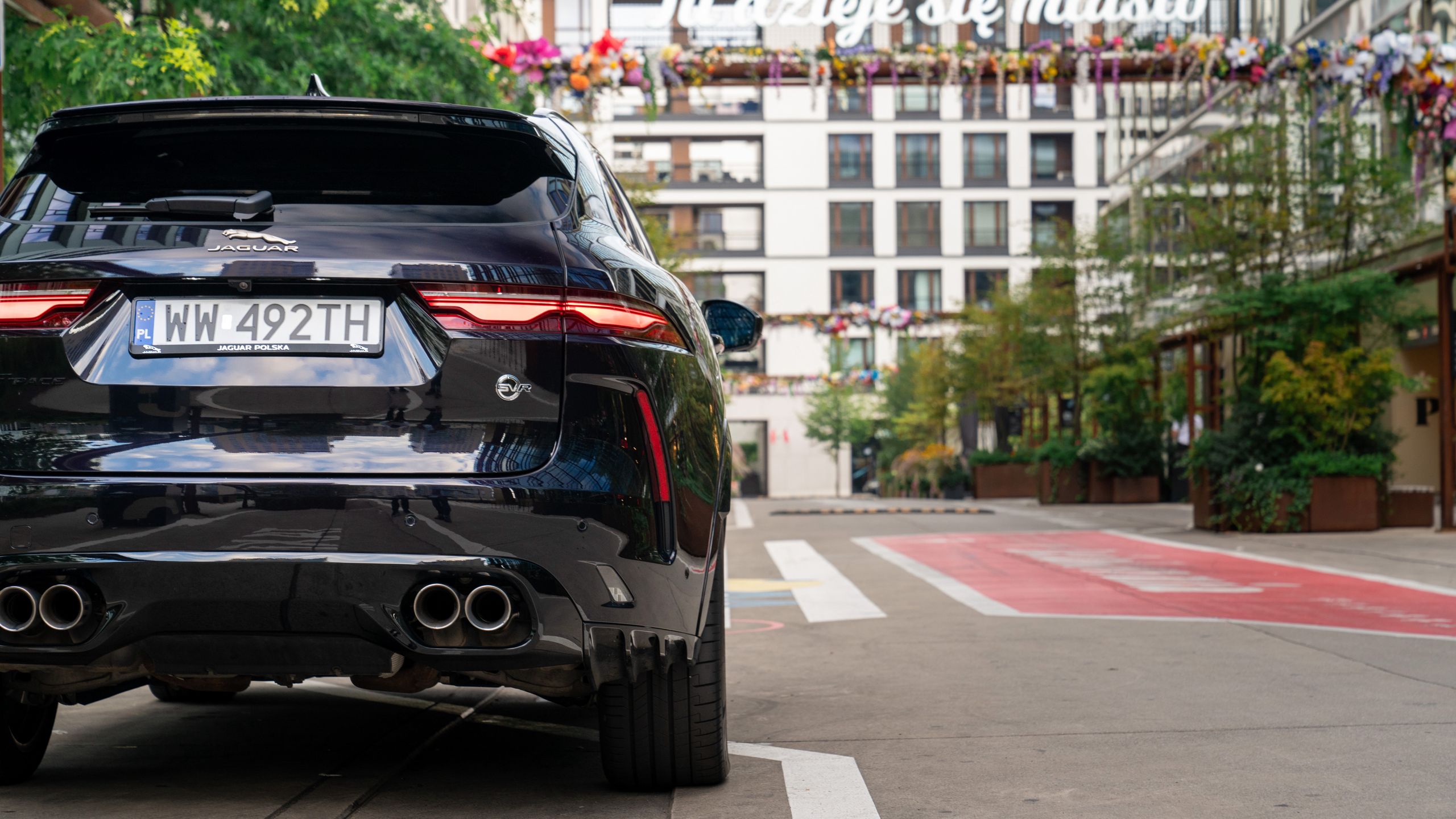 Jaguar F-Pace SVR Edition 1988