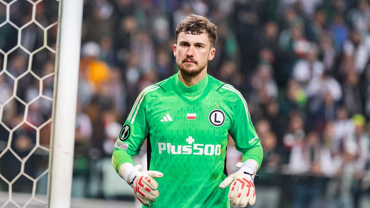 WARSAW, POLAND - 2023/12/14: Kacper Tobiasz of Legia seen during the UEFA Europa Conference League group stage match between Legia Warszawa and AZ Alkmaar at Marshal Jozef Pilsudski Legia Warsaw Municipal Stadium. Final score; Legia Warszawa 2:0 AZ Alkmaar. (Photo by Mikolaj Barbanell/SOPA Images/LightRocket via Getty Images)