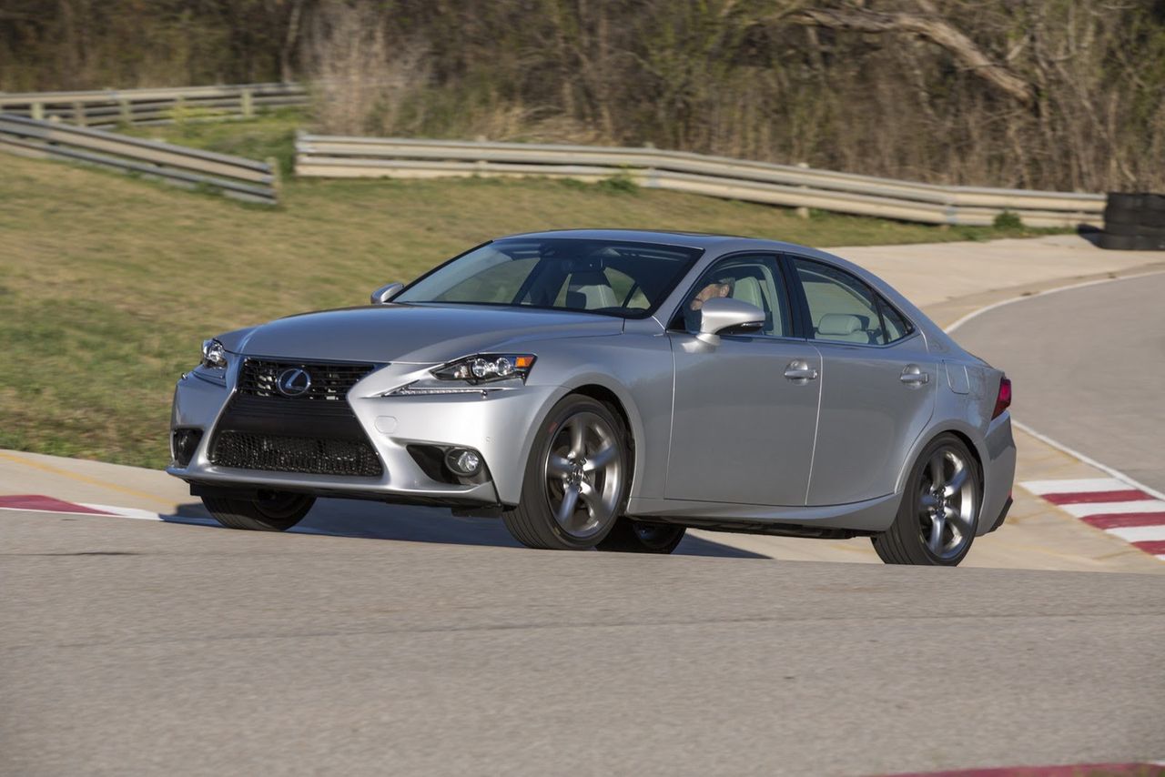 2013 LEXUS IS (16)