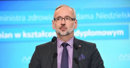 Nowe obostrzenia? Niedzielski pytany o decyzje Ministerstwa Zdrowia