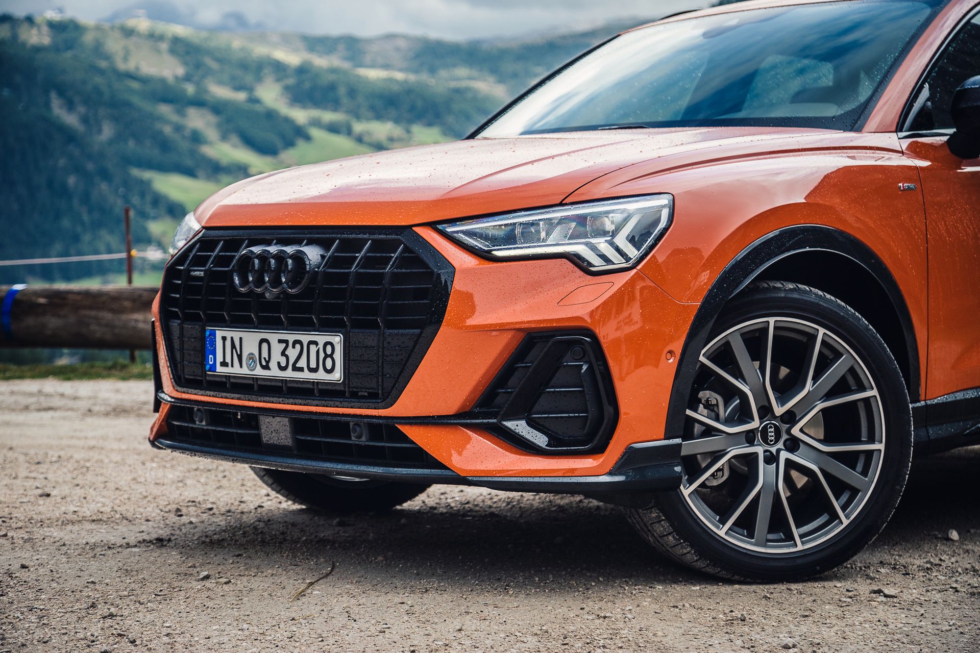 Audi Q3 (2019) (fot. Mateusz Żuchowski)
