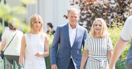 Donald Tusk wybrał się na spacer z żoną po Sopocie. Postanowili, że więcej tego nie zrobią