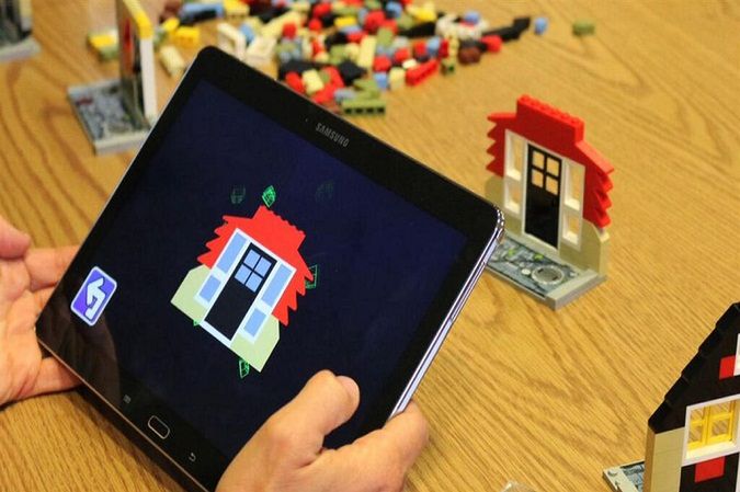 Lego Fusion - tak wyobrażam sobie połączenie zabawek i nowych technologii. I gier?
