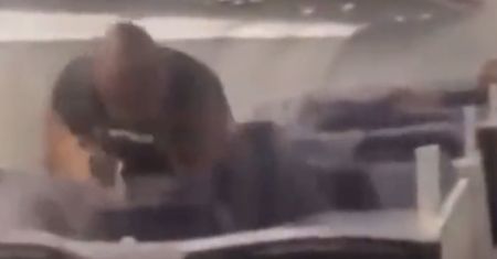 To jego uderzył Mike Tyson w samolocie. Opowiedział o zdarzeniu