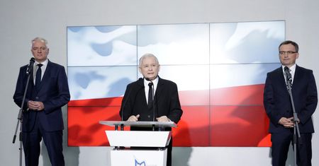 Kluczowe rozmowy Kaczyńskiego z Ziobrą i Gowinem. Kaleta skomentował doniesienia