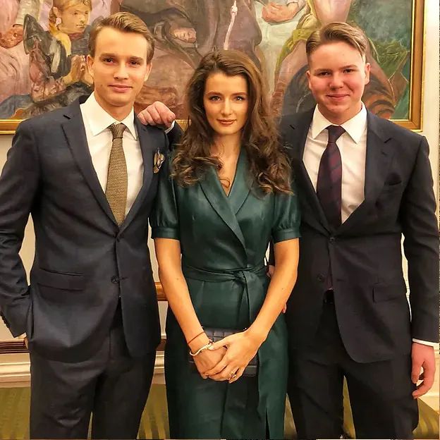 Paulina Smaszcz i Maciej Kurzajewski zostali dziadkami. Ich syn Franciszek doczekał się dziecka
