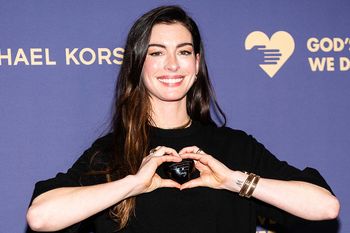 Zostawiła go z dnia na dzień. Po rozstaniu z Anne Hathaway spędził lata za kratami