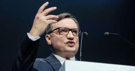 Ziobro o "dzikim kraju" i firmach, które nie płacą tu podatków