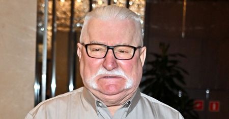Taką emeryturę ma Lech Wałęsa. Niejeden emeryt chciałby mieć taką, a on narzeka. "Muszę pracować, jeżdżąc po świecie"