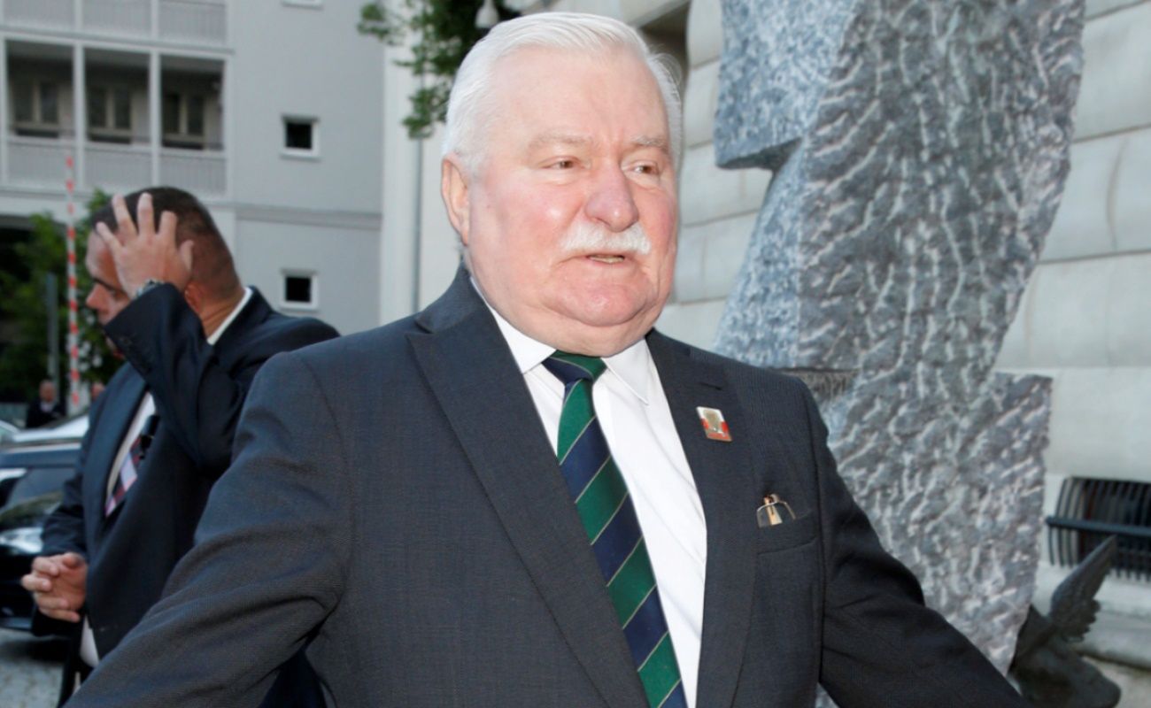 Lech Wałęsa poszedł na urodziny. Tak zareagowali inni goście