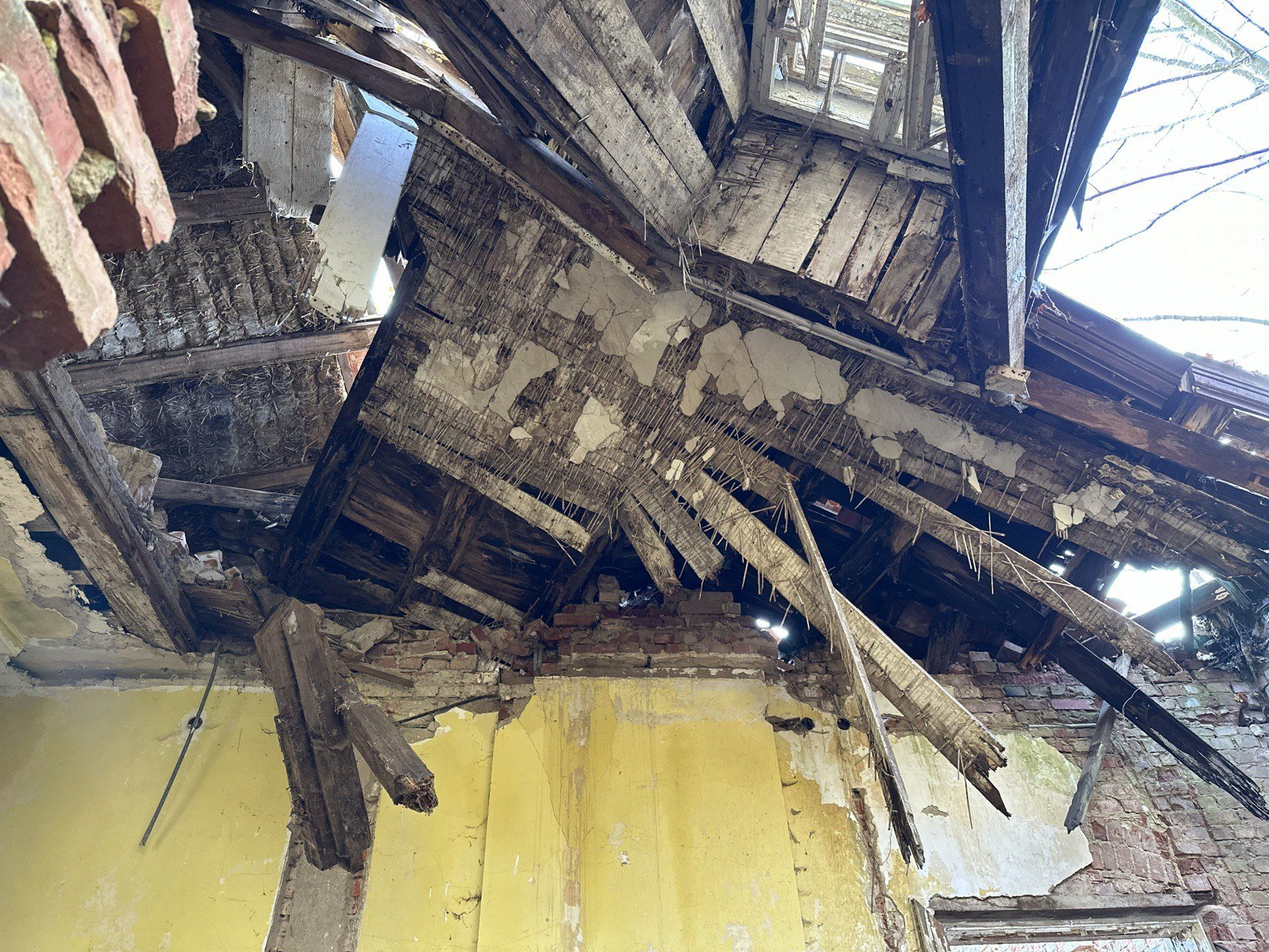 Zrujnowany pałac na Pomorzu