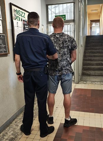 Wieluń: Były pracownik okradł firmę, w której był zatrudniony