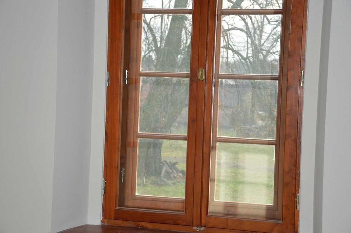 Dwór w Kotowej Woli z każdym rokiem wygląda piękniej