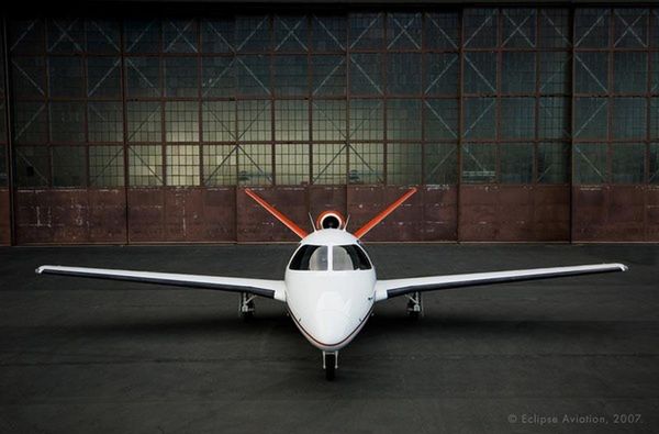 Eclipse 400 samolot przyszłości 1