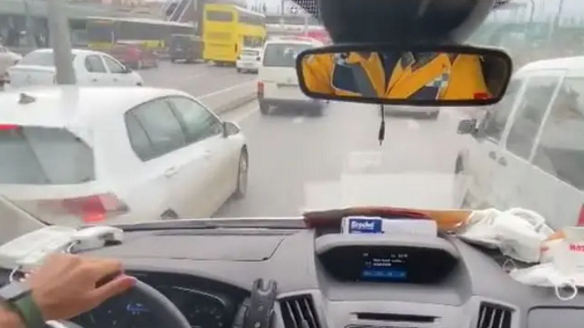 Wideo z kabiny ambulansu podbija sieć