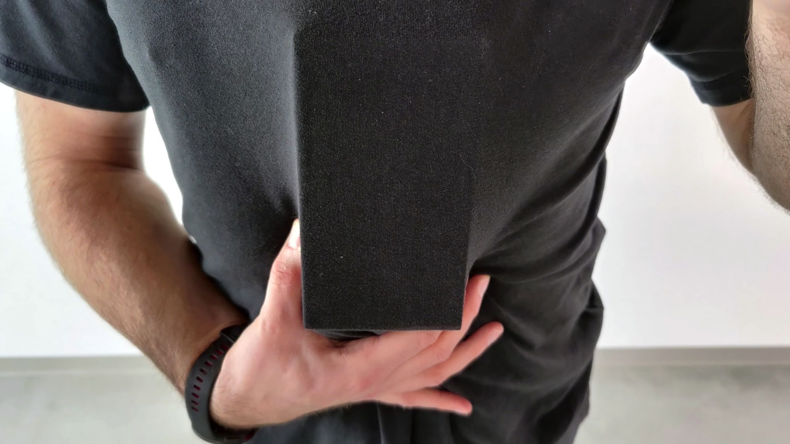 OnePlus nie chce, byś prześwietlał ubrania koleżanek, więc wyłączy Ci jeden z aparatów [aktualizacja] 2