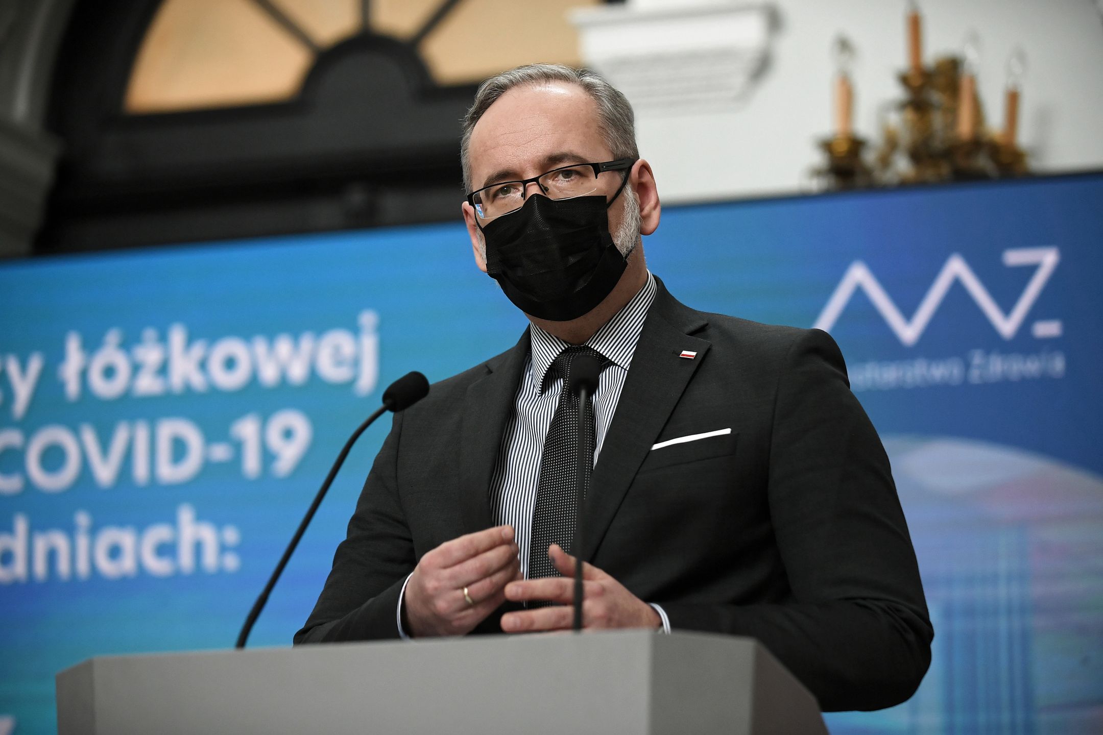 Apele ekspertów o przymus szczepień. Minister Niedzielski zabrał głos