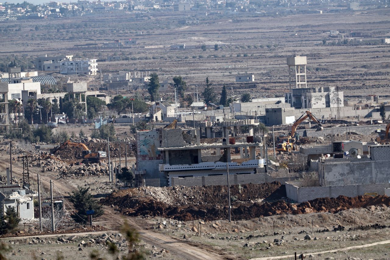 Syrian ambush kills 14 officers as rebel tensions rise