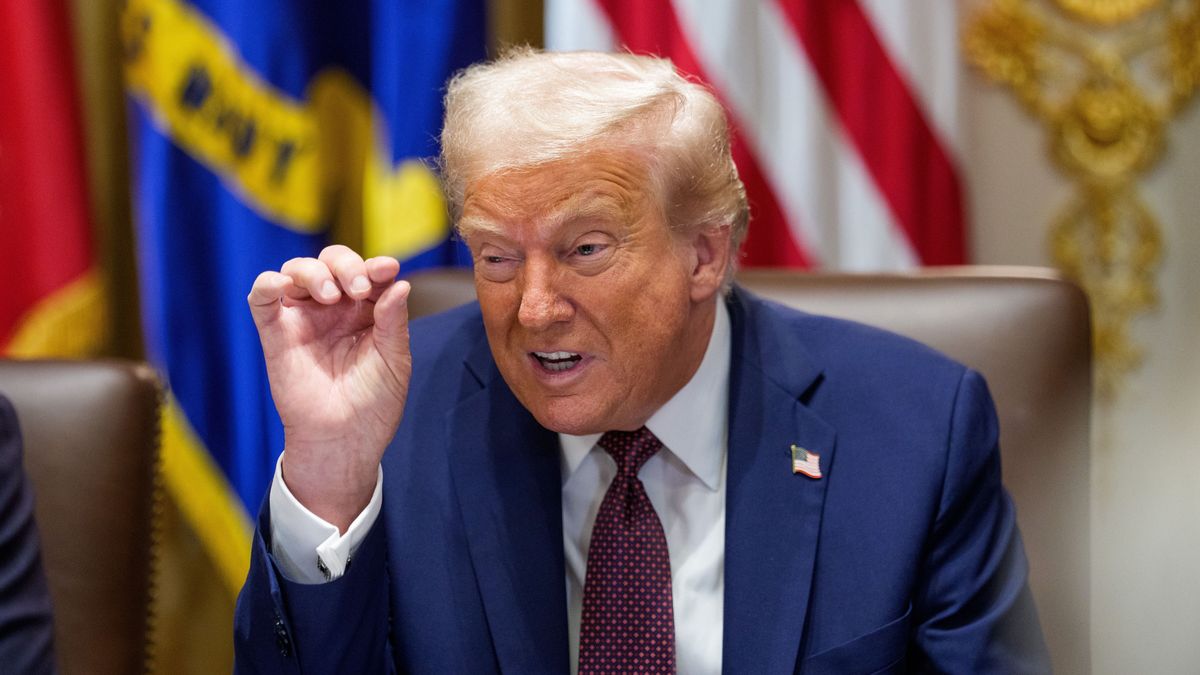 Prezydent Donald Trump skrytykował logo firmy Cracker Barrel 