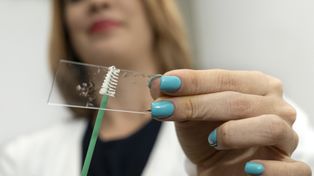 Wcześniej niedostępny, teraz zrobisz go na NFZ. Test skuteczniejszy od tradycyjnej cytologii. Jak umówić się na darmowy test HPV?