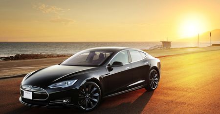 Tesla Model S bije rekordy sprzedaży