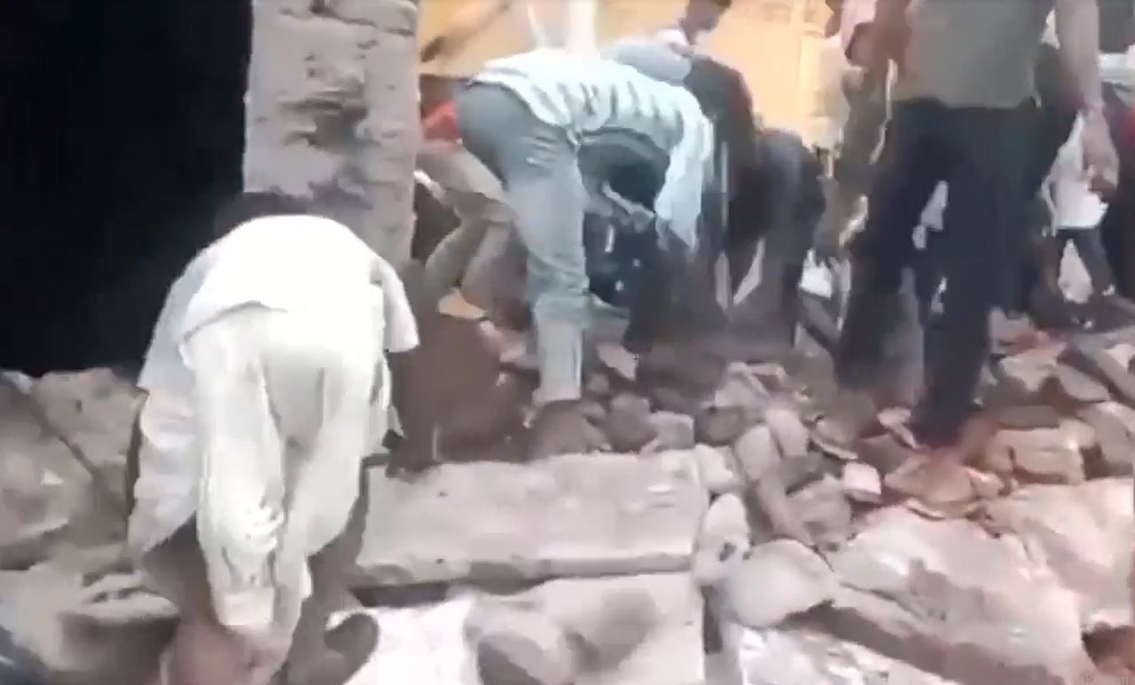 Tragedia w szkole w Indiach. Nie żyje co najmniej 4 uczniów