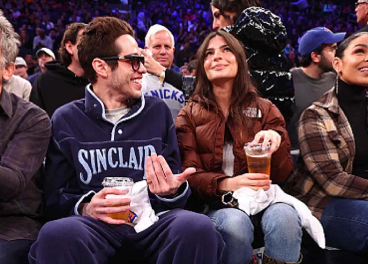 Pete Davidson i Emily Ratajkowski.