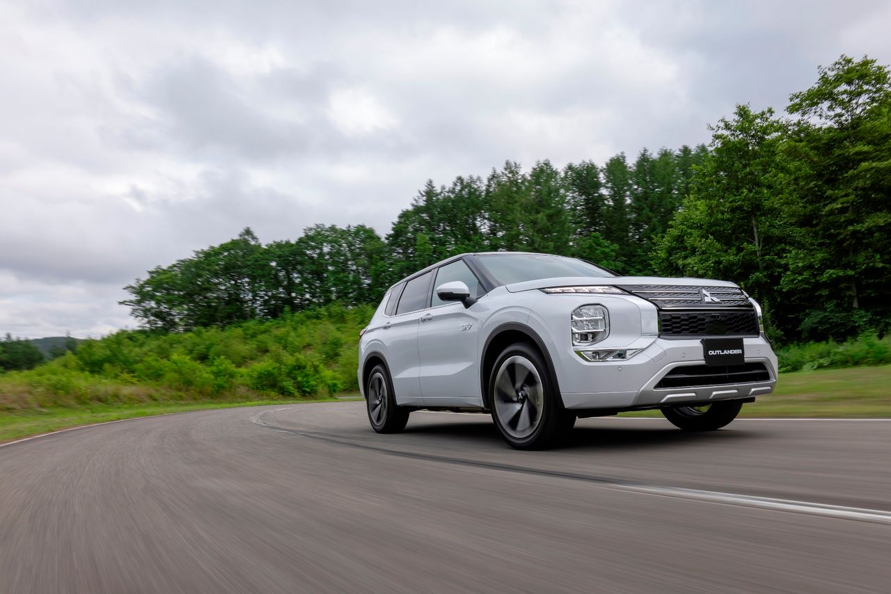 Jest Mitsubishi Outlander PHEV. Hybrydowy hit w nowej odsłonie