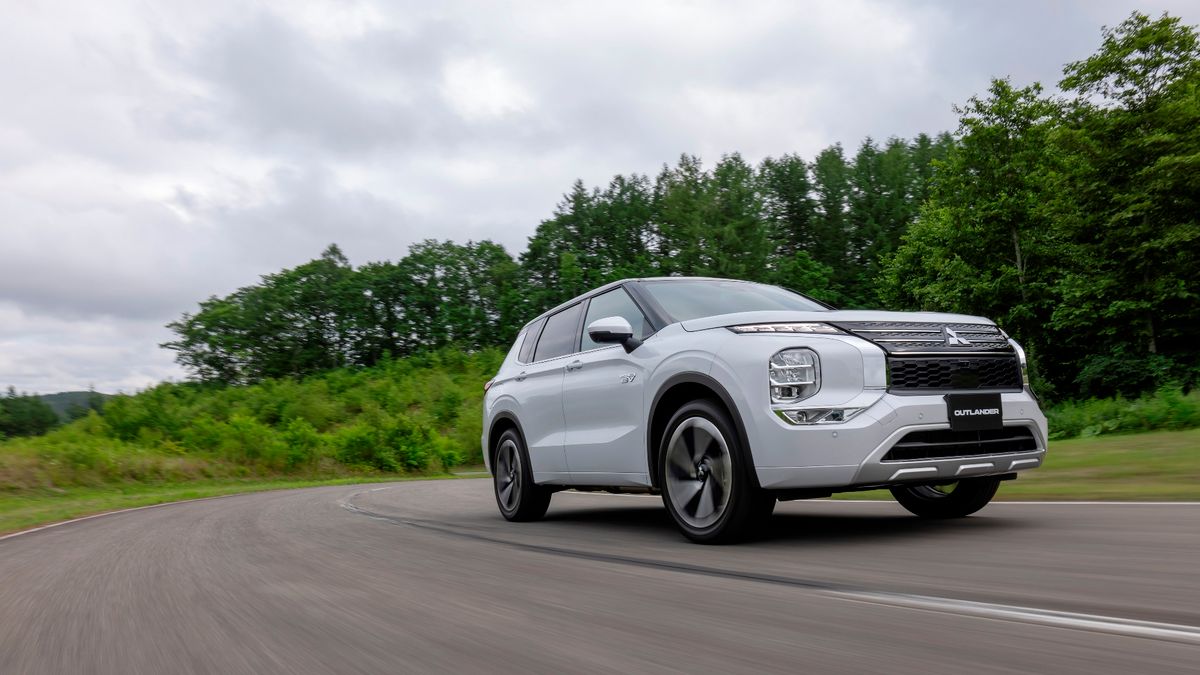 Mitsubishi Outlander PHEV 2022
