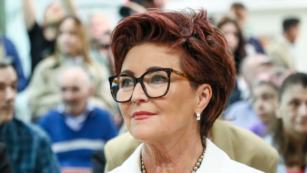 Otwarcie 12. K?cika Babci i Dziadka
Fot. Dawid Wolski/East News, 26.05.2025.  Otwarcie 12. Kacika Babci i Dziadka w Domu Pomocy Spo?ecznej "Wojtowska" w Warszawie, zrealizowanego przez Fundacj? Jolanty Kwasniewskiej "Porozumienie Bez Barier".
N/z: Jolanta Kwasniewska
Dawid Wolski